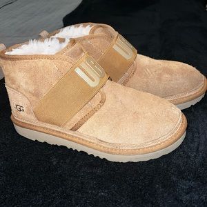 Women’s size 8 Uggs